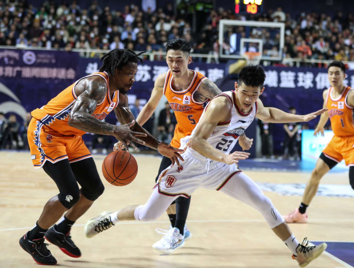 关于赛前布莱顿备战CBA常规赛，单刀错失细节曝光，管理层满意，球队文化再被提及的信息-南宫体育官网